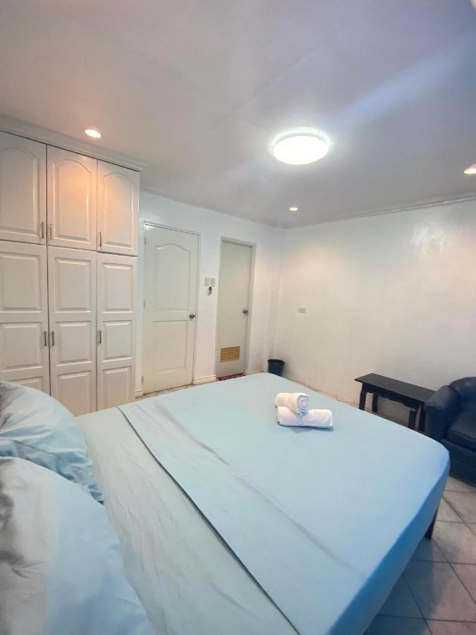 Romy'S Place - Entire 3Rd Floor Apartment Vigan Luaran gambar